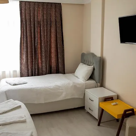 Liya Boutique Hotel *